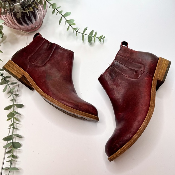 Kork-Ease Shoes - Kork-Ease Velma Red Leather Round Toe Booties Size 7.5